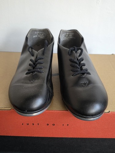 Capezio tic tap toe 443b - capezio,