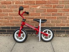 Chicco red bullet balance bike for 3 year old great condition adjustable saddle 