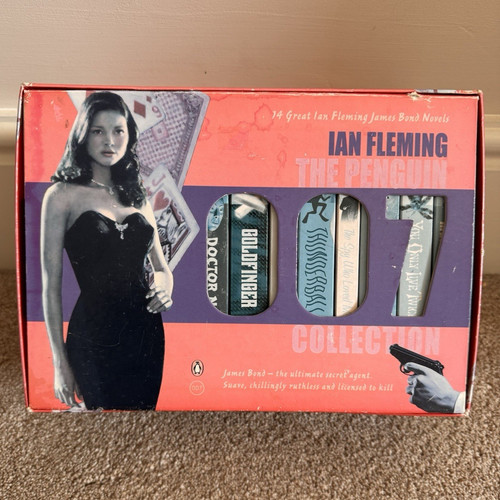 Ian fleming penguin - ian, bond