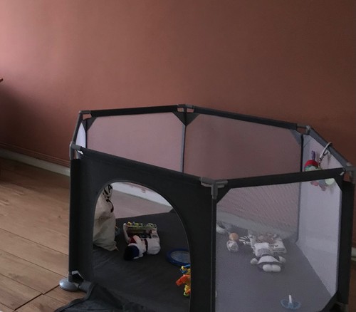 Foldable playpen for babies - playpen,