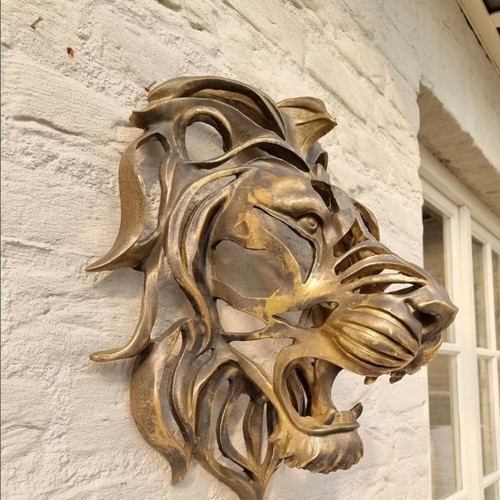 Lion head wall mounted - mounted, art