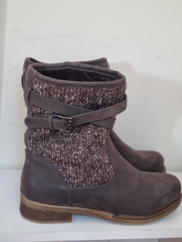 Ladies size7 slip - tu, on