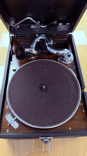 Hmv portable gramophone - hmv,