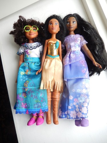 Disney doll bundle - , isabela