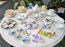 60+MIXED ITEMS Miniature Childrens China Tea Set DOLLS HOUSE ITEMS ETC -C16