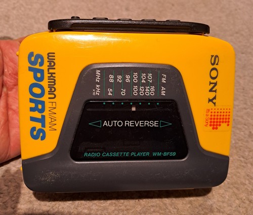 Vintage walkman sports sony - vintage,
