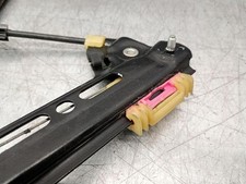 9675924780 front power window