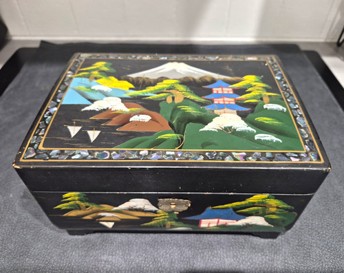 Vintage retro black lacquered - vintage,