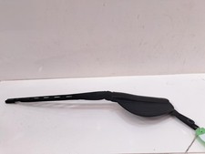 2004 BMW 520I O/S Drivers Right Front WIPER ARM 7035103