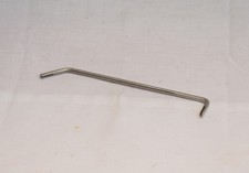 TOOL FOR ADJUSTING LEAF
