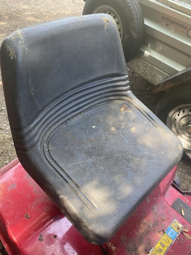 Murray ride mower - murray, seat