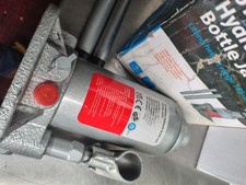 Simply Auto 6T Hydraulic Bottle Jack BJ6T, 6000kg (packaging damaged)