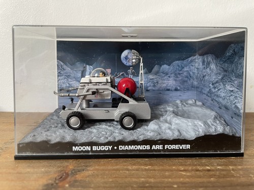 Moon buggy 31 007 - 007, james
