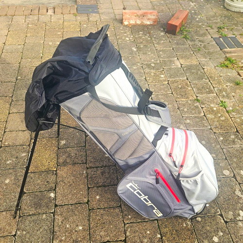 Cobra ultradry pro stand golf - cobra,