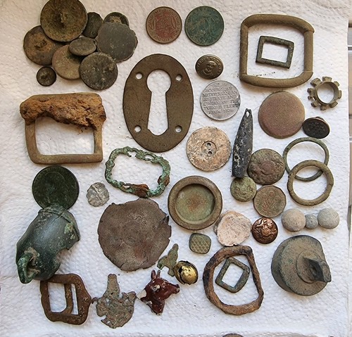 Metal detecting finds relics - detecting,