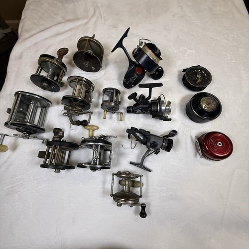 Vintage fishing reel lot - fishing,