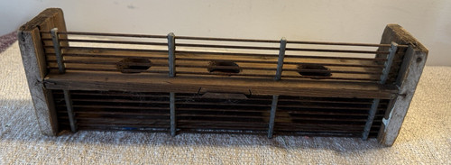 Antique wood steel queen - /,
