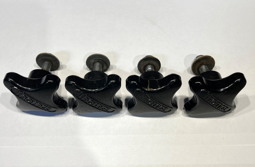 Par64 yoke locking knob thomas - locking,
