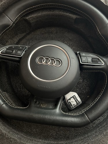 Audi flat bottom - flat,