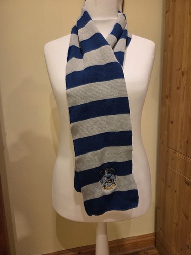 Harry potter ravenclaw scarf - harry,