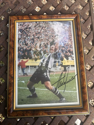 Alan shearer hand signed - shearer,