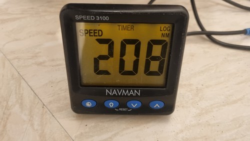 Navman speed 3100 boat - speed,