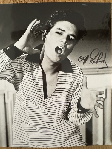Cliff richard genuine - cliff,