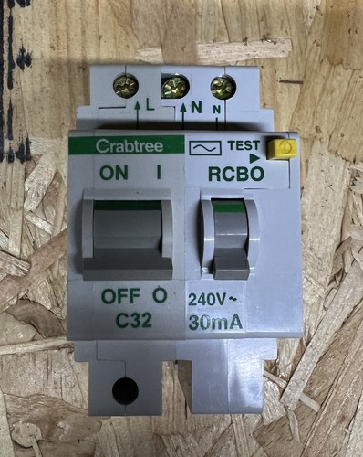 Crabtree polestar rcbo 32a - polestar,