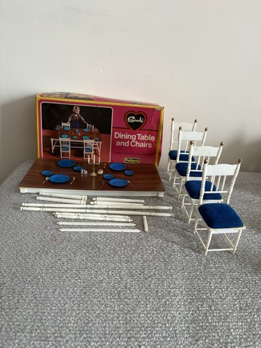 Vintage pedigree sindy dining - sindy,