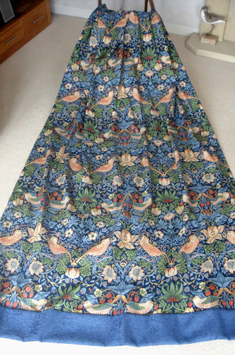 William morris strawberry - william,