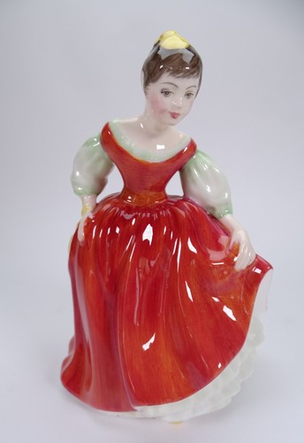 Vintage royal doulton bone - royal,