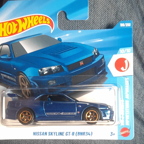 Hot wheels nissan skyline r - hot, gt-r