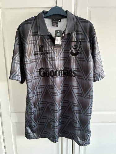 Portsmouth large blackout - fc,
