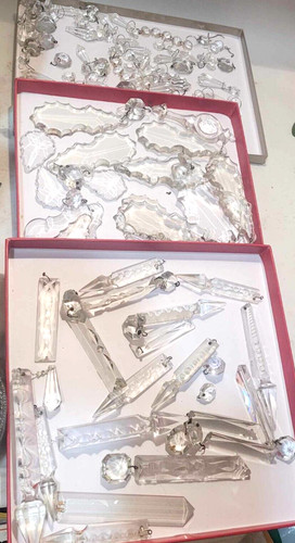 Mixed lot vintage clear - of,
