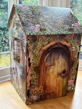 Woodland cottage playhouse - cottage,