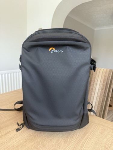 Lowepro flipside 300 iii - bp, aw