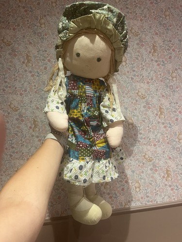 Vintage large holly hobbie - holly,