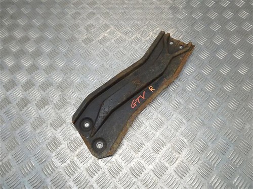 Right front subframe mount - right,