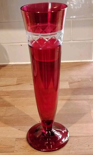 Laura ashley lovely red - laura,
