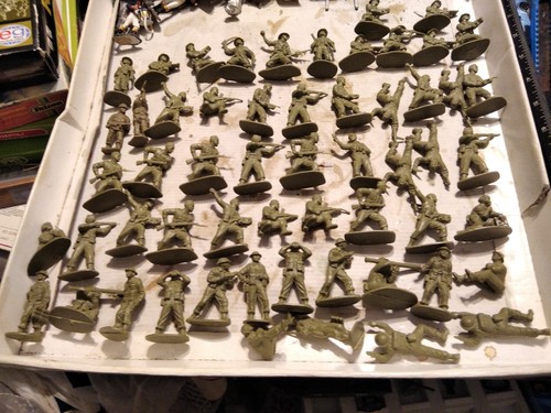 Airfix military soldiers lot - -,
