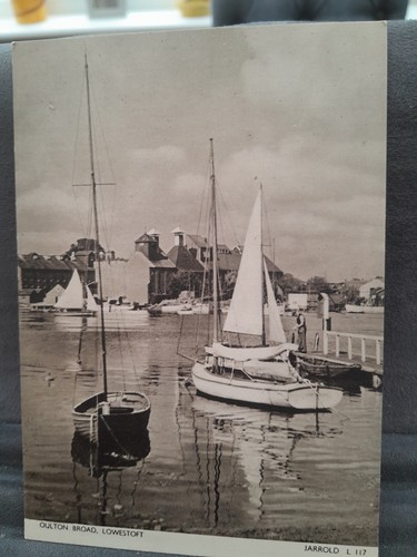 Lowestoft oulton broad - oulton, 34797