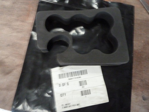 Hagglunds grommet pl66147 - grommet,