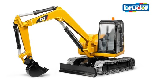 Bruder 02456 cat mini - cat,