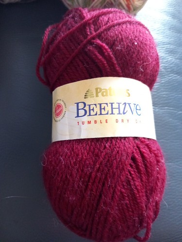 Patons beehive 50g ball - patons,