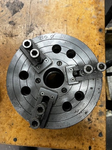 Howa jaw power chuck - 3, for