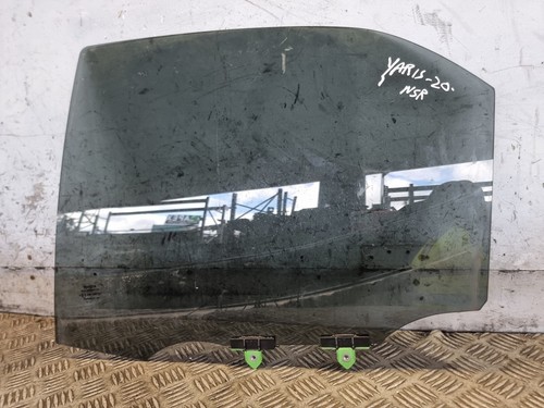 Toyota yaris door window glass - door,