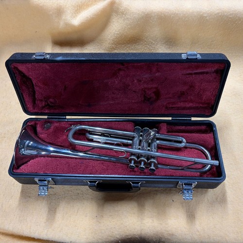 Yamaha ytr 1310 trumpet - ytr-1310,