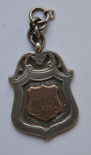 Heraldic 1923 silver fob - 1923,