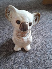 Fosters Pottery Honeycomb