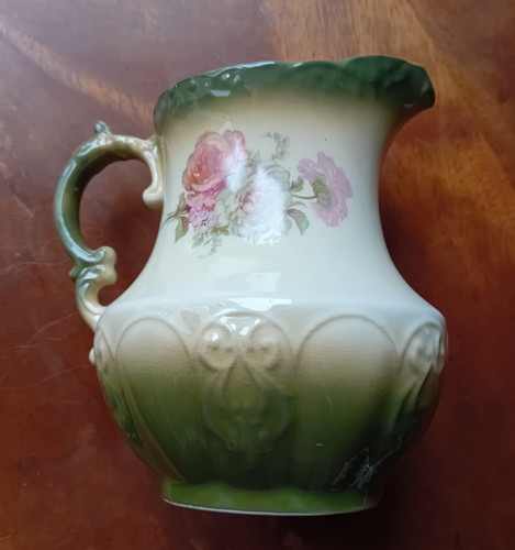 Vintage rockingham milk - rockingham,